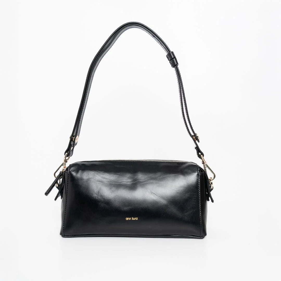 light-shoulder-shiny-nappa-black-with-gold-tone-details-4732473_2048x2048_jpg.webp