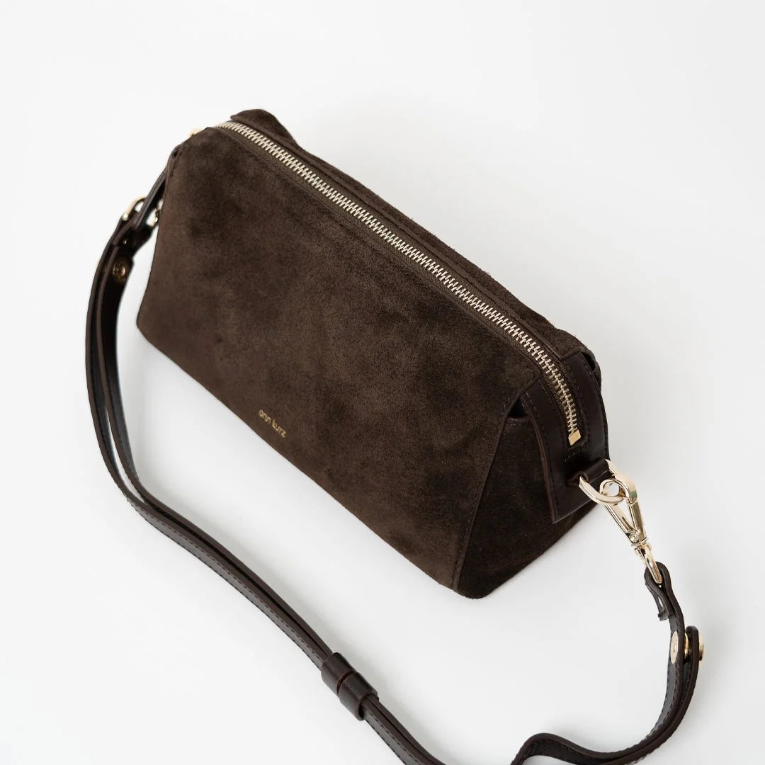 light shoulder suede mocha