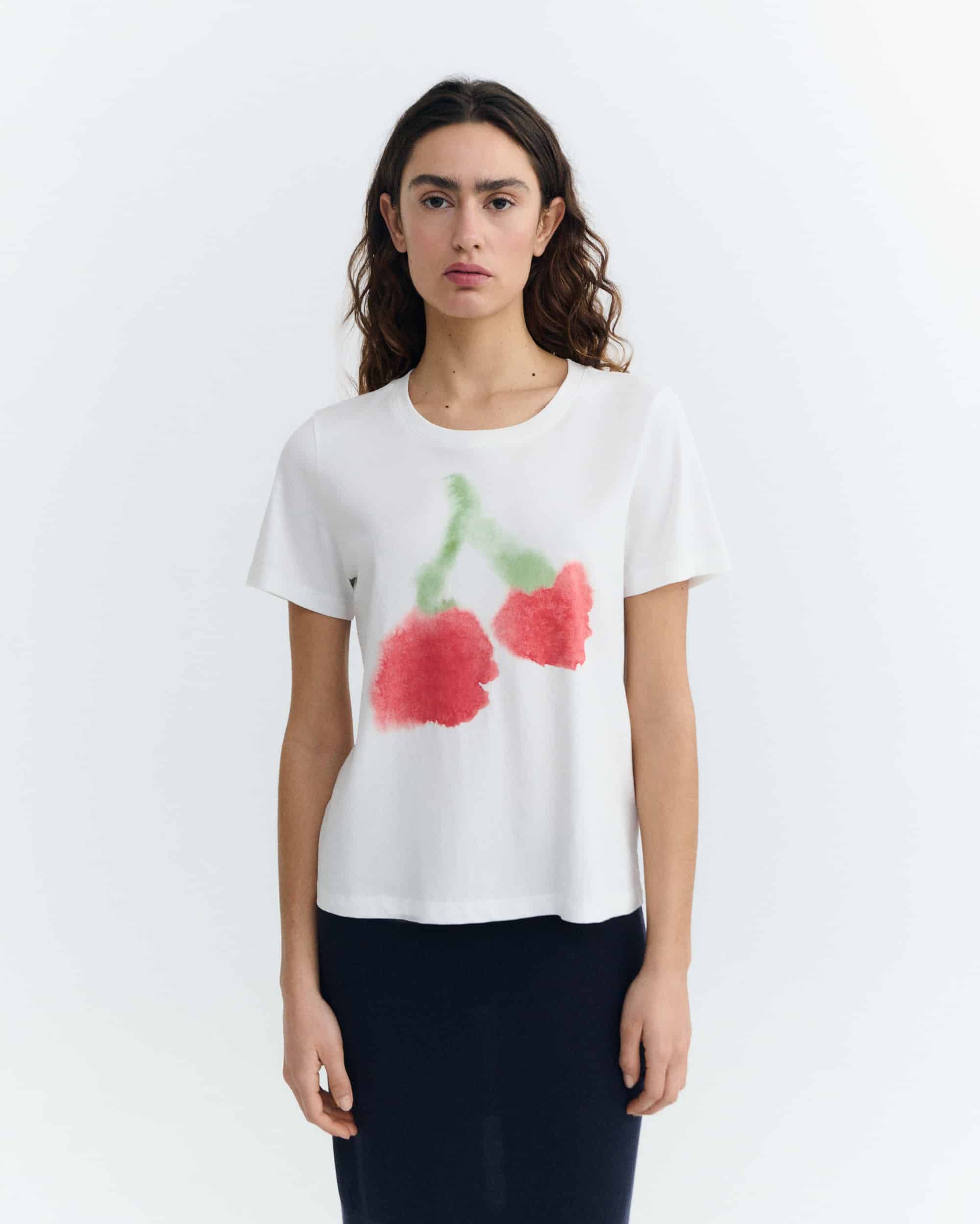blurry cherry ida tee white