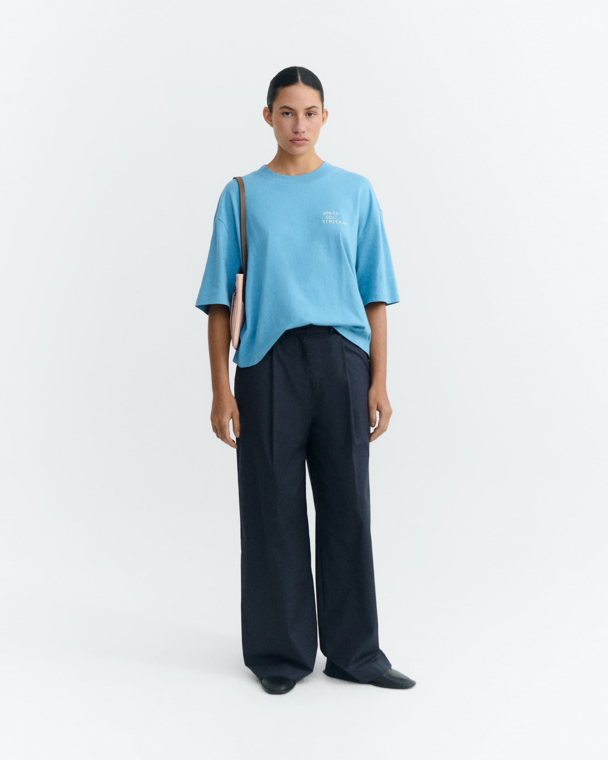 omnia sol dark dusk lena tee blue