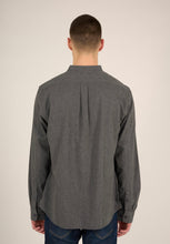 Lade das Bild in den Galerie-Viewer, elder melangé flannel stand collar shirt dark grey melange