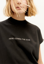 Load image into Gallery viewer, here comes the sun black t-shirt