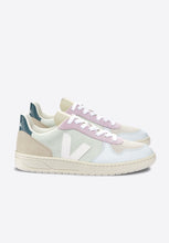 Load image into Gallery viewer, sneaker v-10 suede jade white-multico