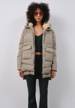 Load image into Gallery viewer, lyndon puffer jacket pale olive
